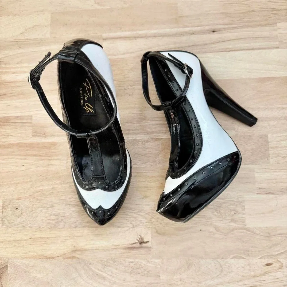 Pinup Couture vintage black